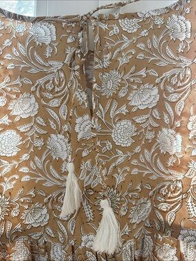 And For Good Honey Floral Tassel Tunic. NWT